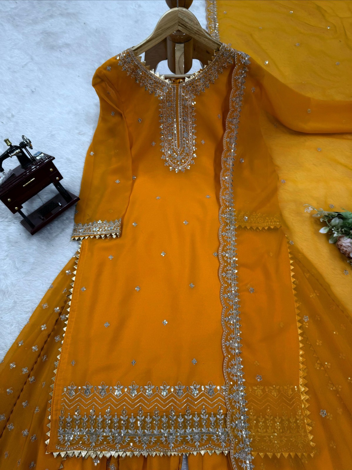 PAKISTANI INDIAN SALWAR KAMEEZ WEDDING PARTY WEAR DRESS BOLLYWOOD SUIT SHARARA