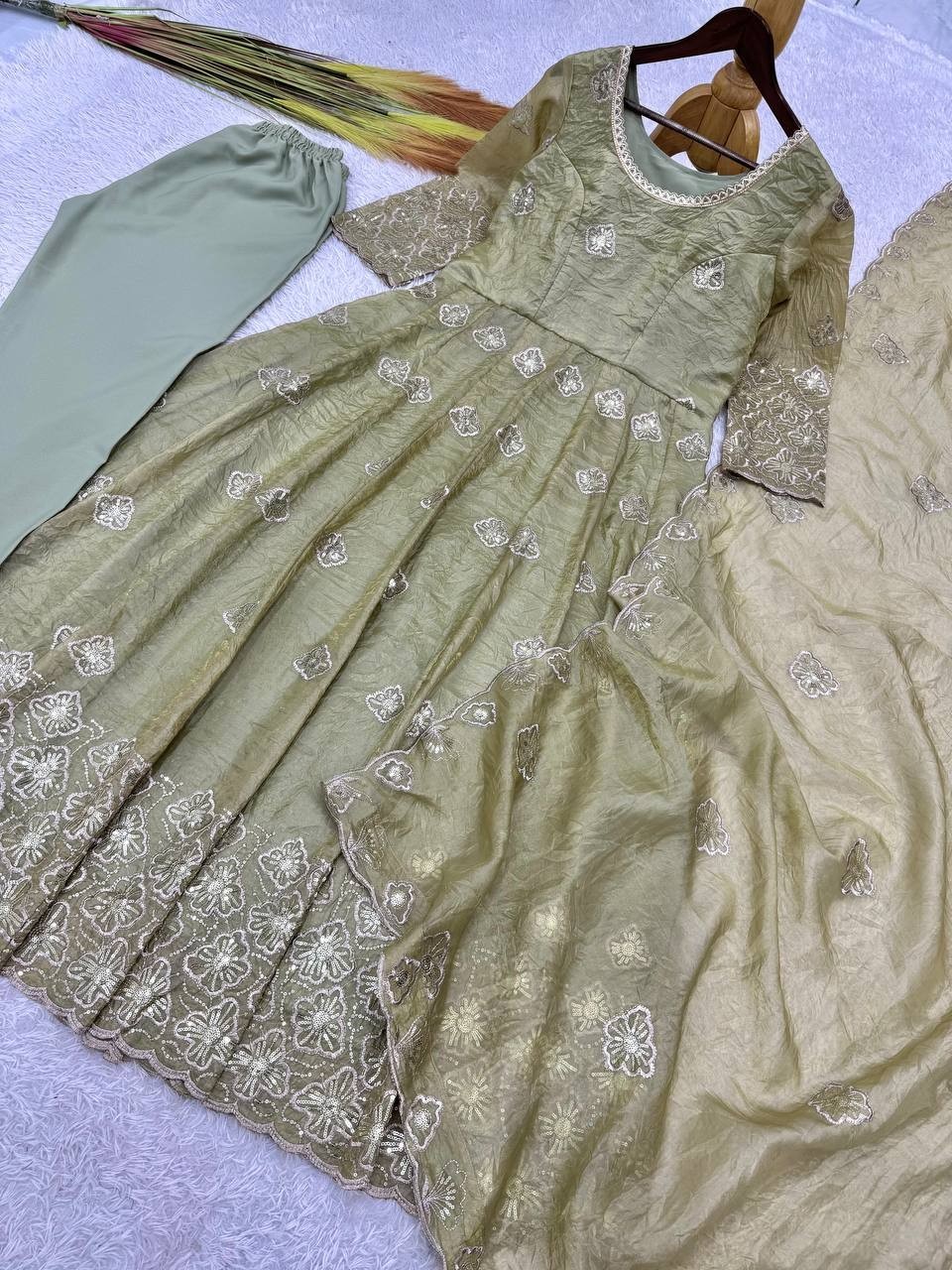 Pista-Green Gold Crush Georgette Salwar Kameez Floral Embroidery Party Wear Suit