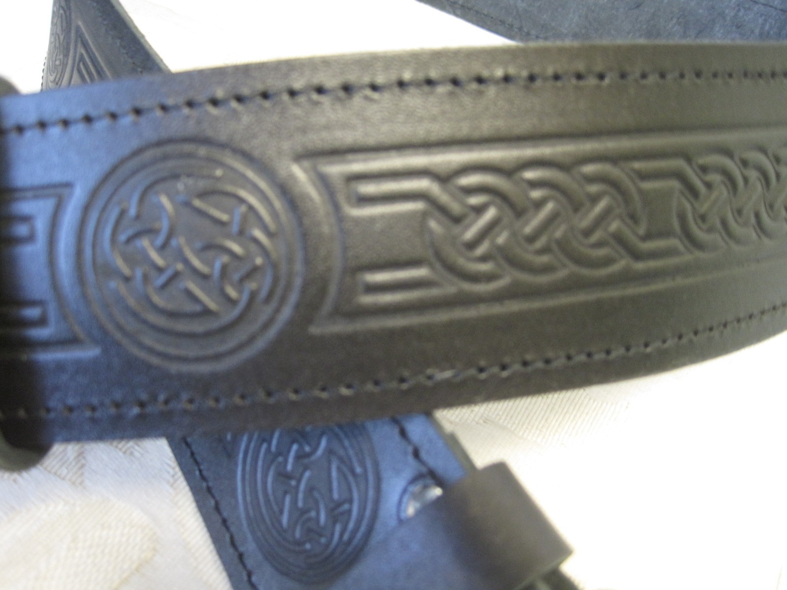 NEW Celtic Embossed Black Leather Belt & Irish Shamrock Buckle Kilt Accessory