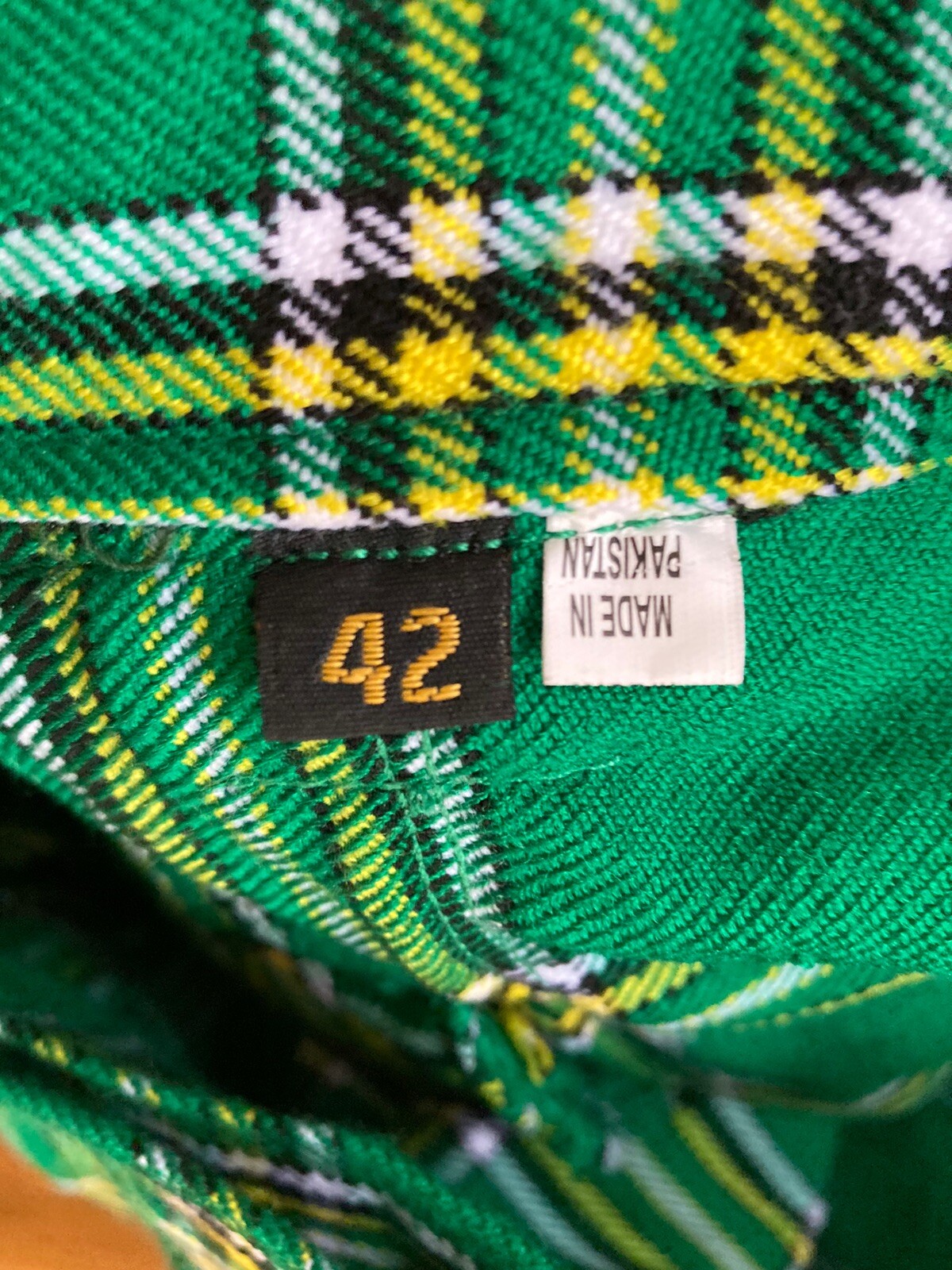 Scottish Style Green Tartan Kilt Men’s 42” Waist Acrylic NICE!!!