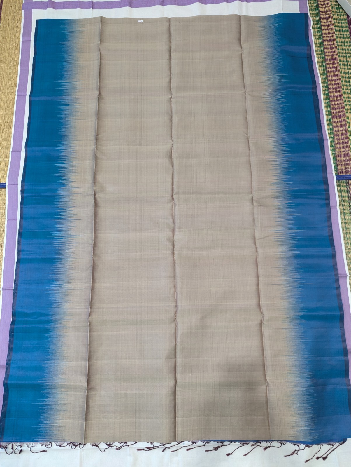 Exquisite South Indian Pure Silk Sari- Traditional Design | Light weight