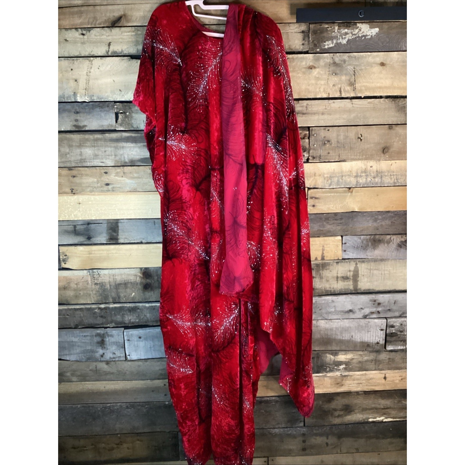 Women’s Red Black And Silver Feather Kaftan Set With Saree Velvet