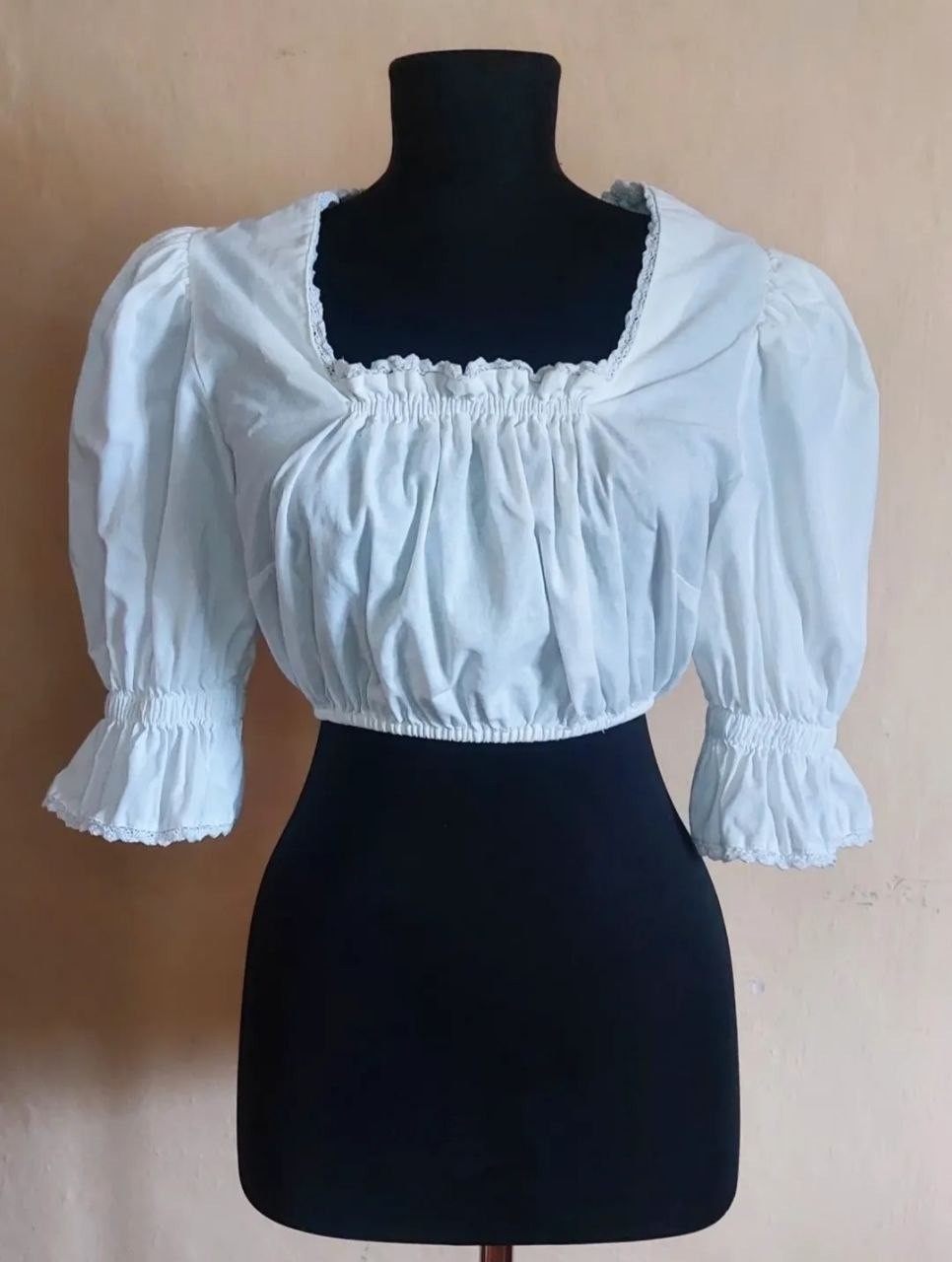 Vintage Krüger Dirndl Crop Blouse White Cotton Puff Sleeve Oktoberfest Top EU42