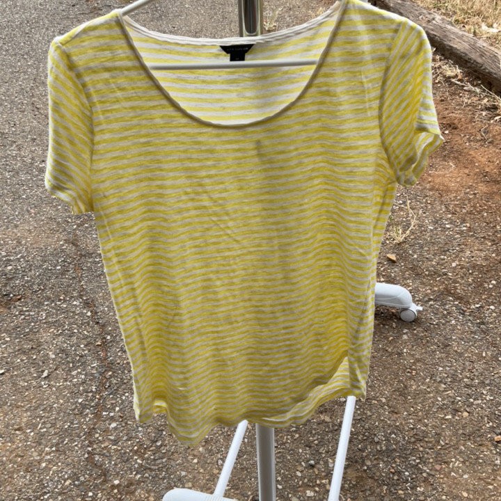 Ann Taylor Women’s Striped Short Sleeve T-Shirt Size M · Used