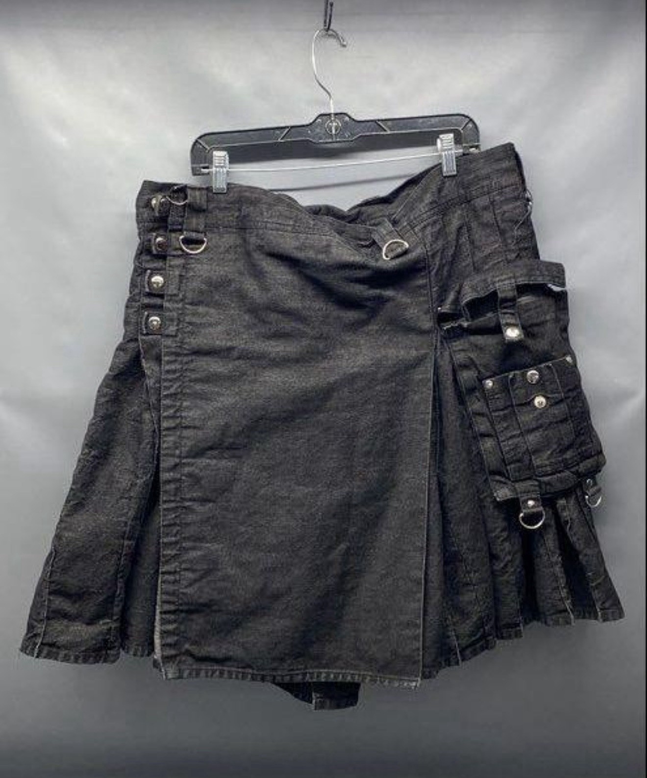 Damn Near Kilt Em Skirt Men’s L/XL Black Utility Kilt Tactical Heavy Duty 40×22