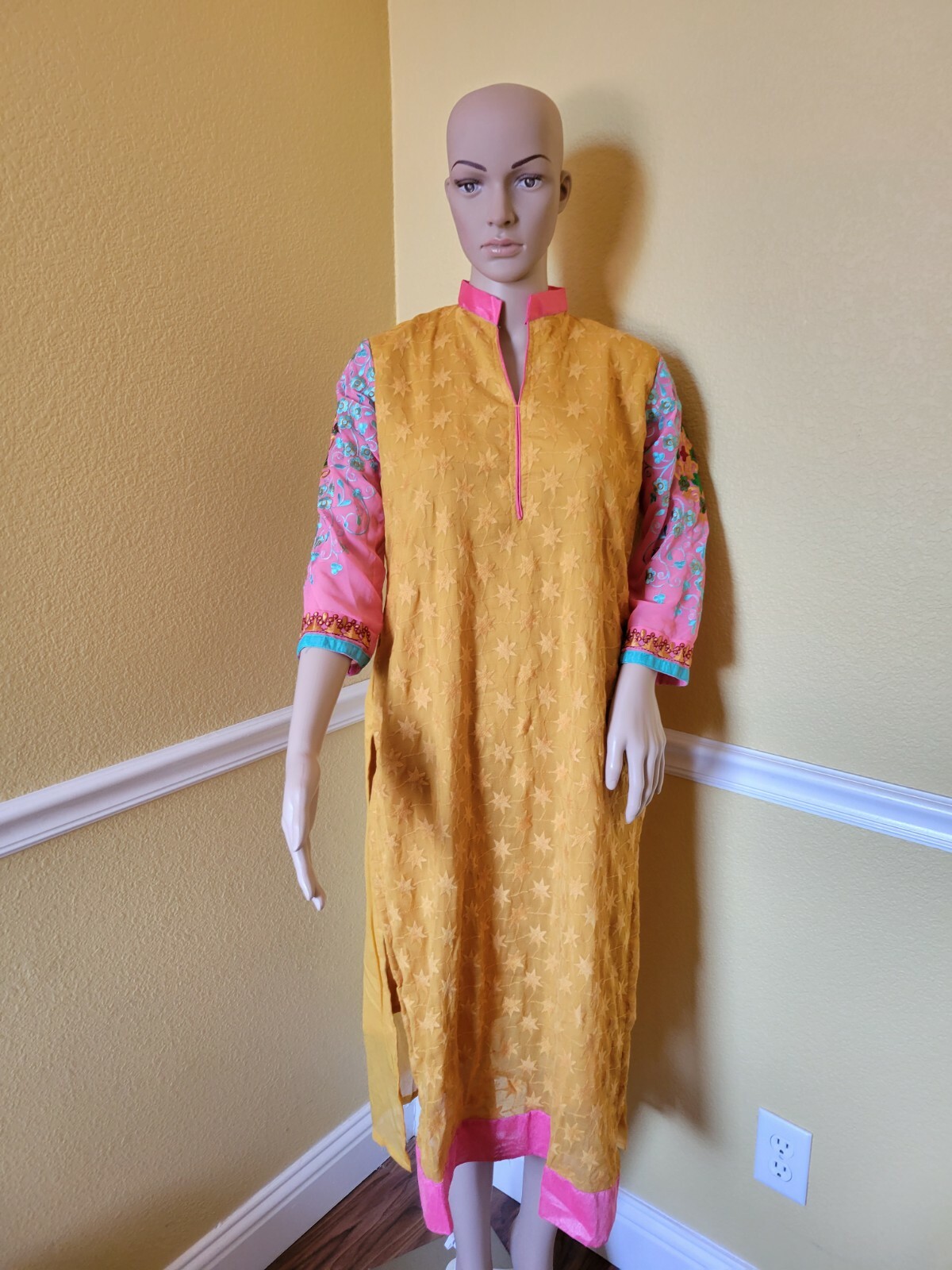 Designer georgette full Embroidery Work Churidar Salwar Kameez, bust 40 in