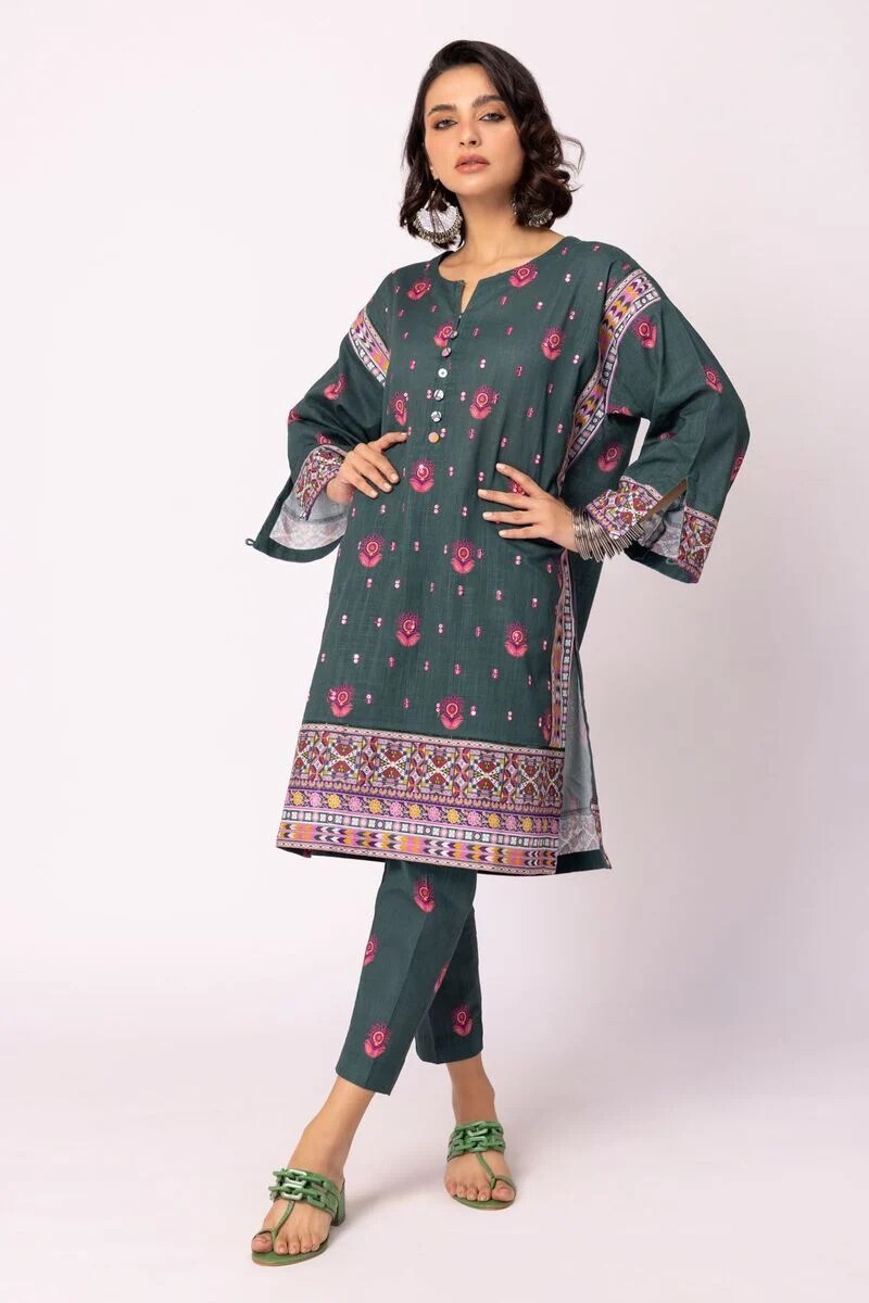 NWT KHAADI Sizes 8, 6 Drop Shoulder Embroidered Kurti Fall/Winter Pakistani