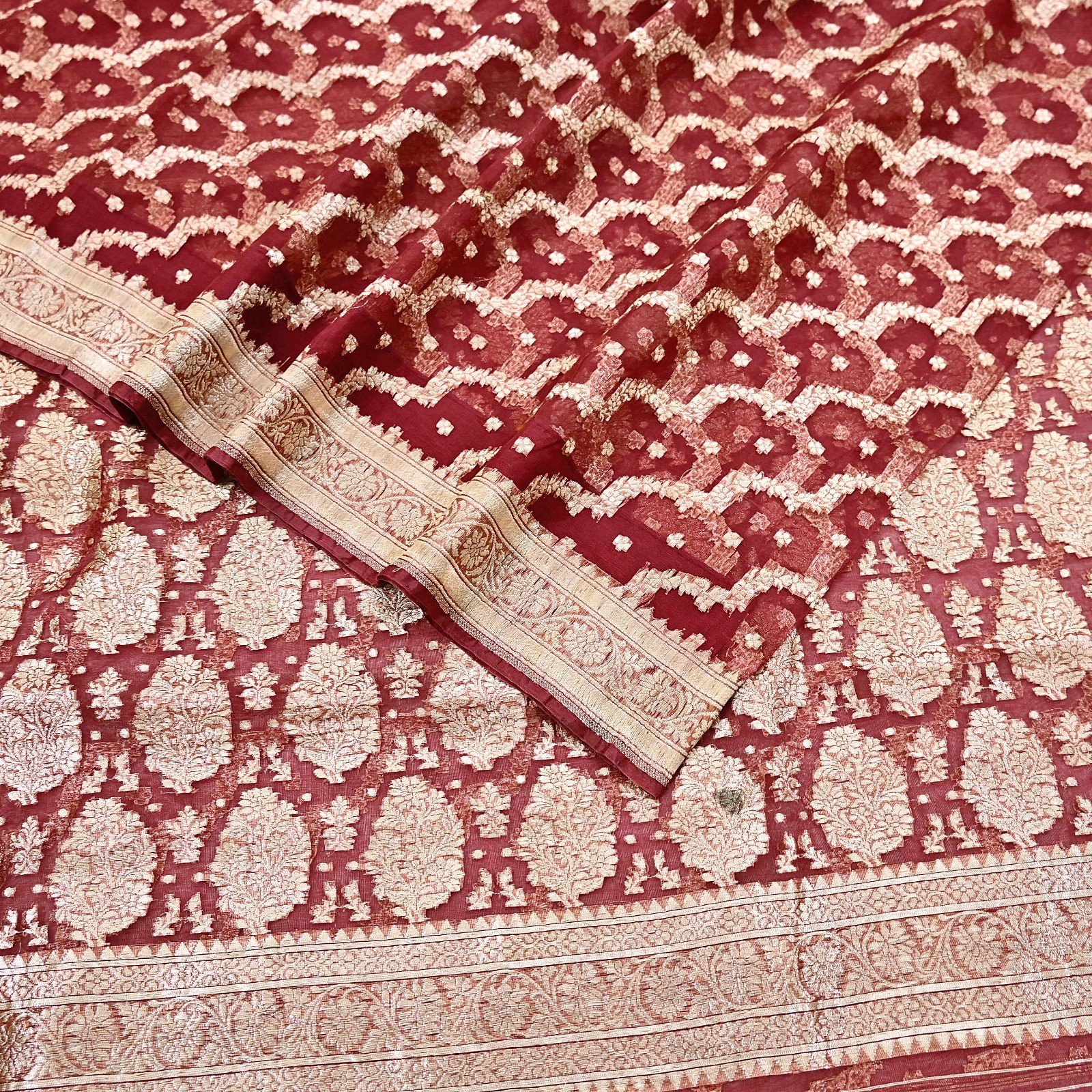 Indian Vintage Sari Heavy Maroon Pure Organza Silk Woven Brocade Banarasi Sarees