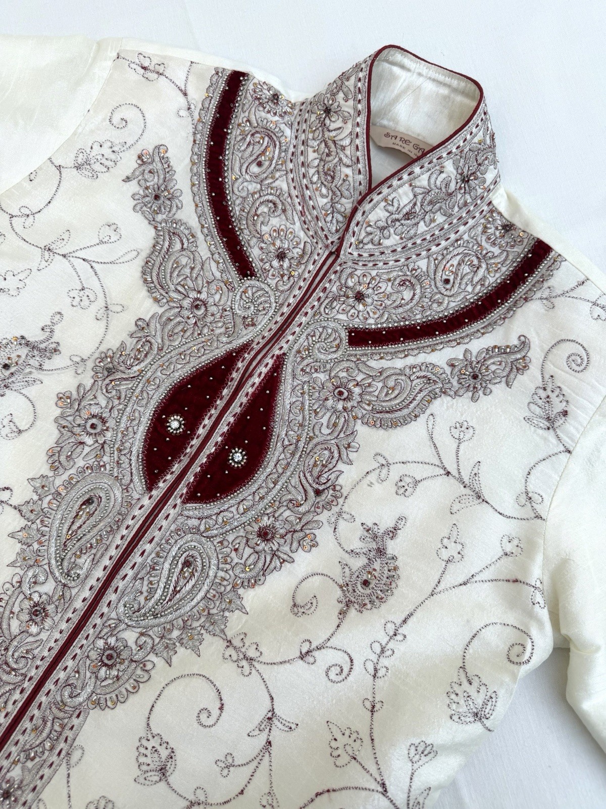 Mens Indian Wedding Sherwanis Saregama Embroidered Ivory Sz 34 Extra Small Flaws