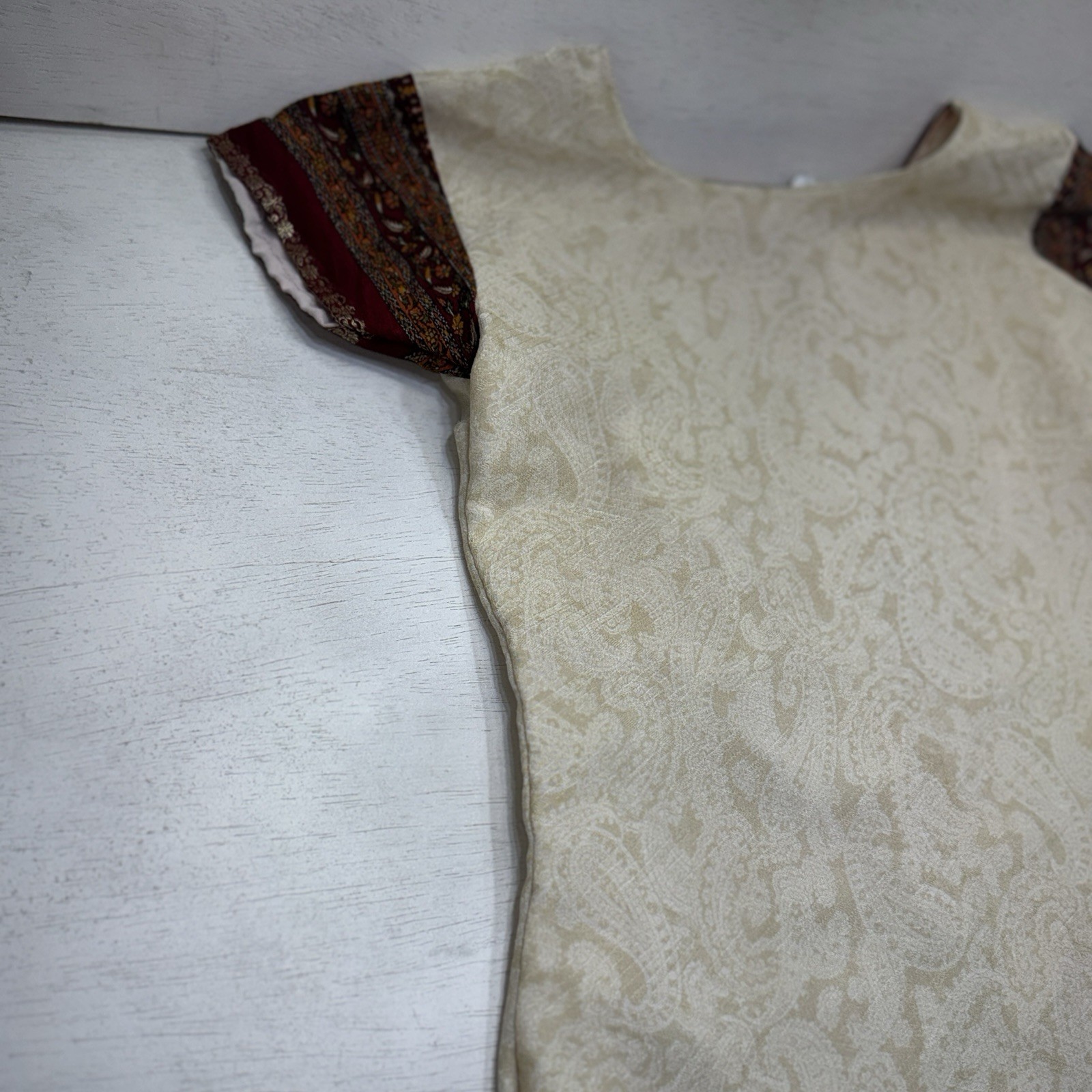 Kurta Dress Tunic Small Embroidery Beige Paisley Embellished With Red Trim Lined