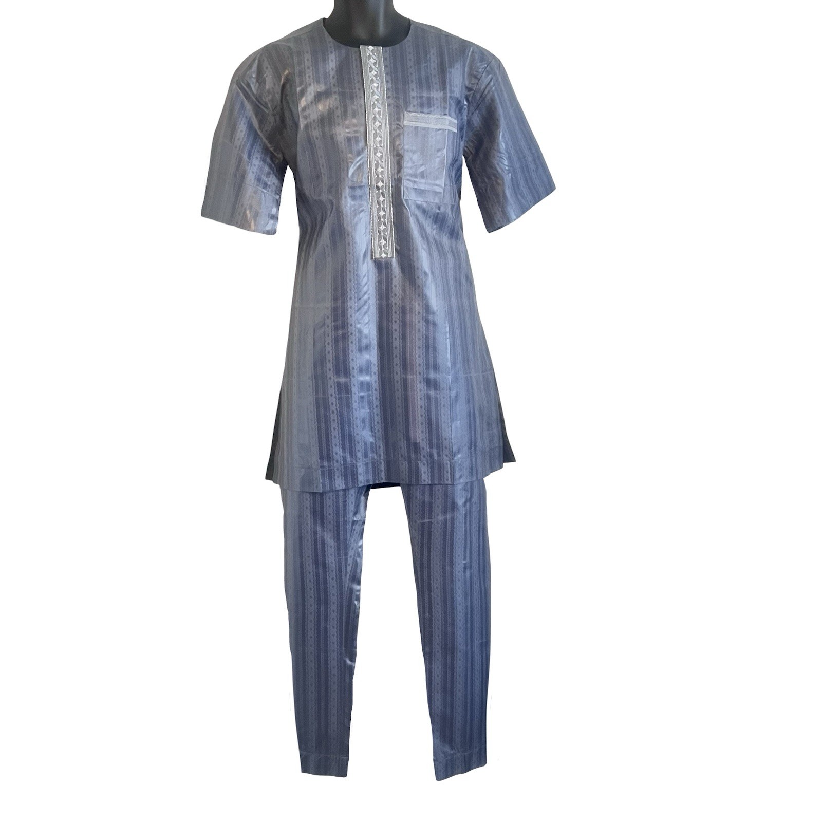 Gray African Men Two-Piece Shirt & Pants Dashiki Outfit ￼