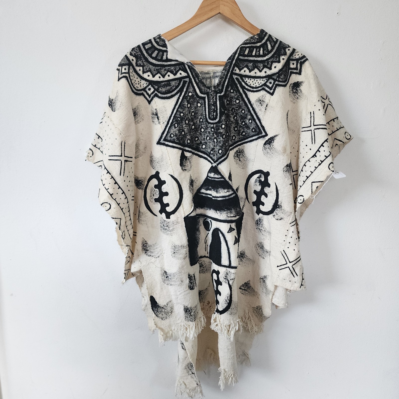 Mud Cloth Poncho Ivory Beige Bohemian Tribal Cape Fringe Shawl One Size Festival