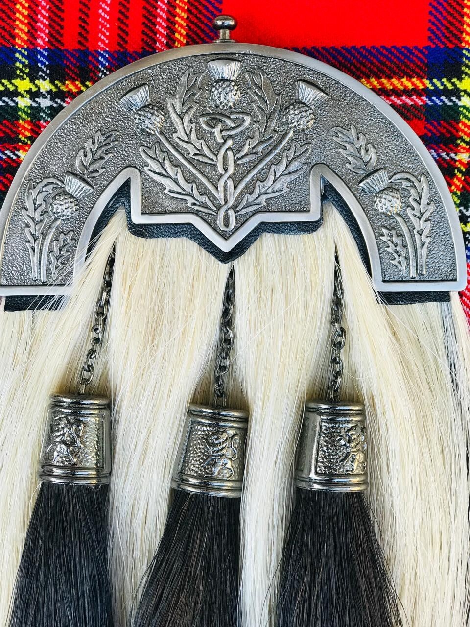 WHITE 100% ORIGINAL HORSE HAIR SPORRAN THISTLE CANTLE BAGPIPER KILT LONG SPORRAN
