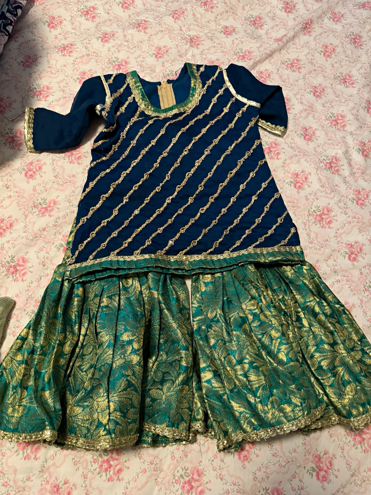 Girls Indian Blue/Green Embellished Embroidered Chiffon Salwar Kameez Set