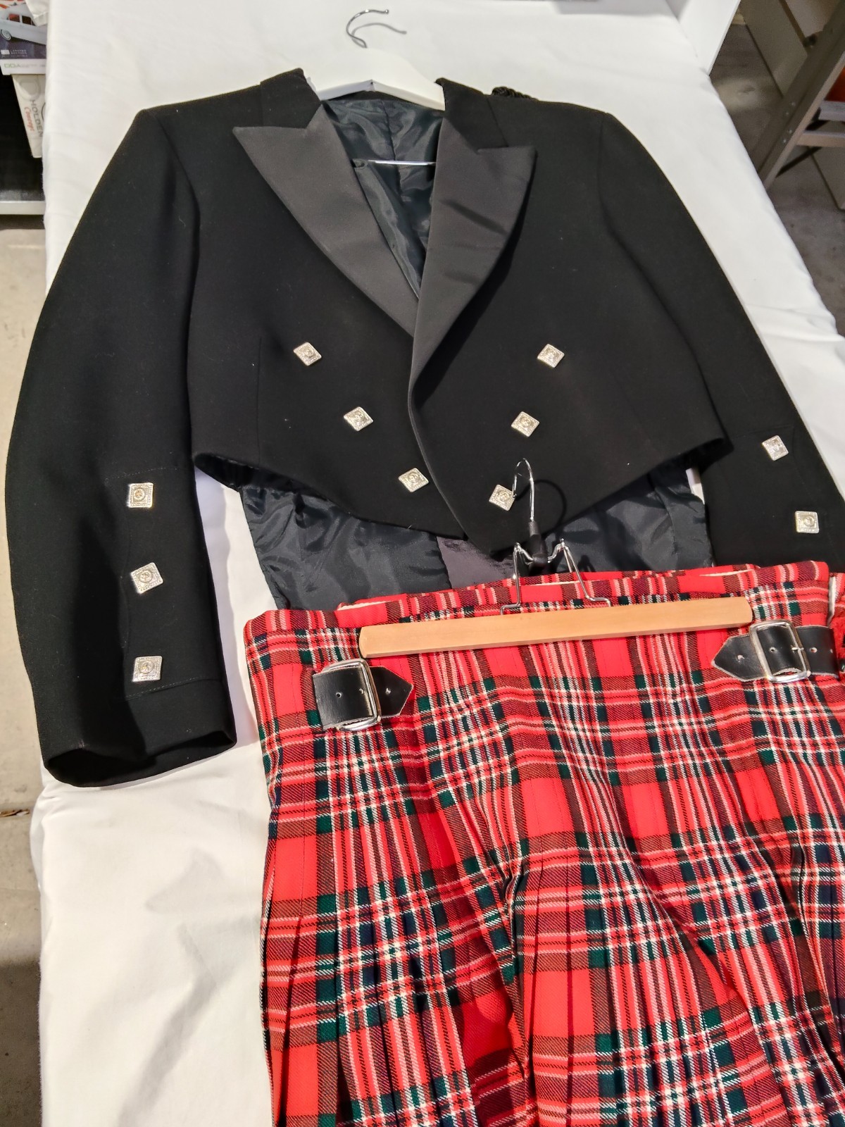 Genuine Scottish Kilt & Dress Jacket by Lawries Glasgow – Quality – Fine Cond