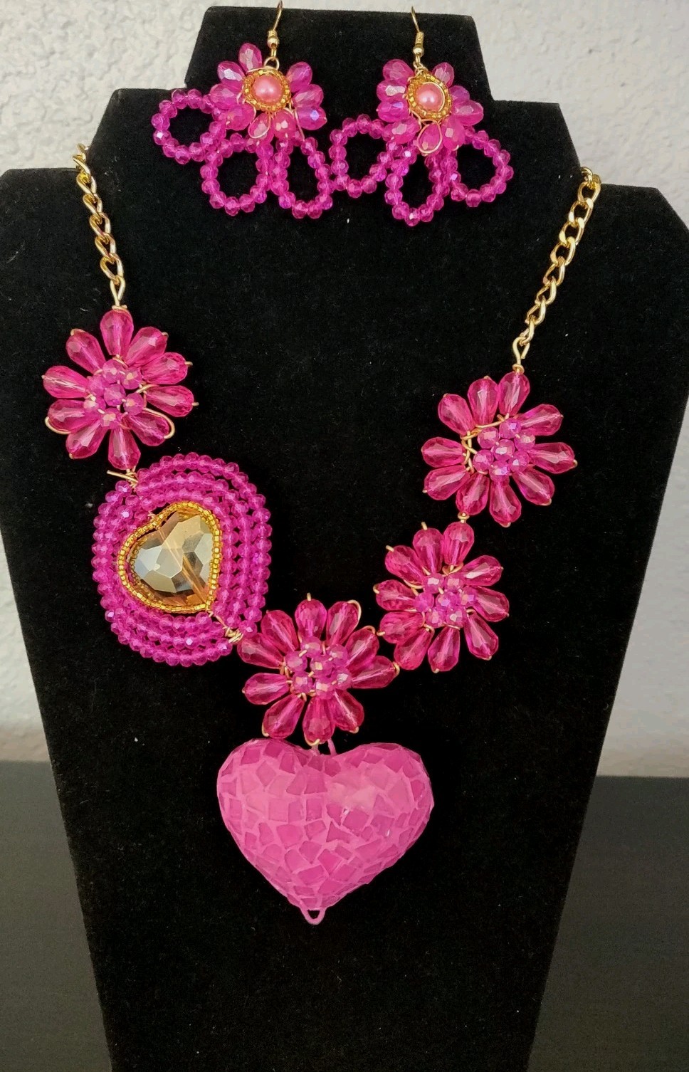collar rosa Para Mujer mexicano, corazon, Vitral artesanal hand Made jewery.