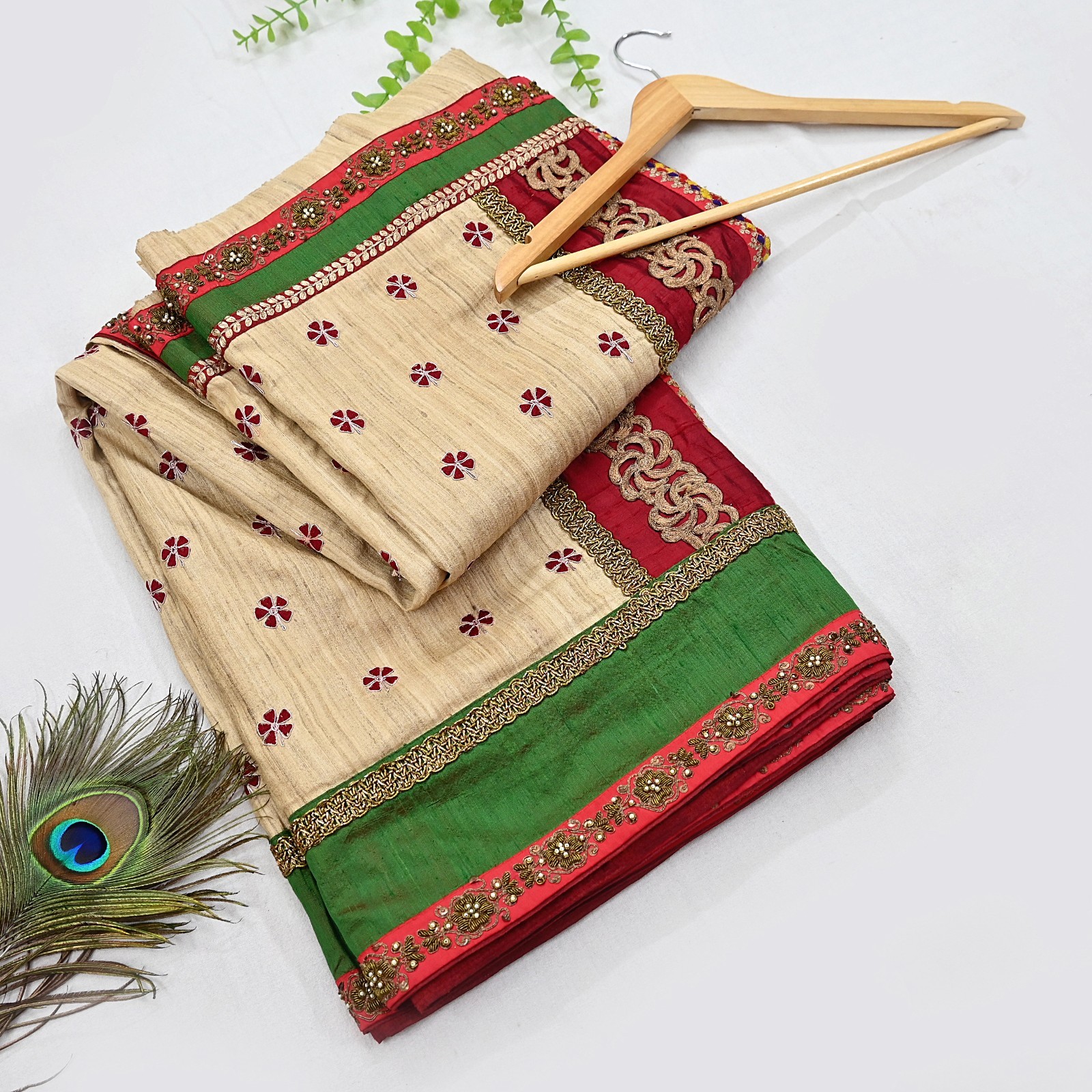 Pre-owned Pure Khadi Silk Hand Embroidered Banarasi Sabyasachi Designer Saree
