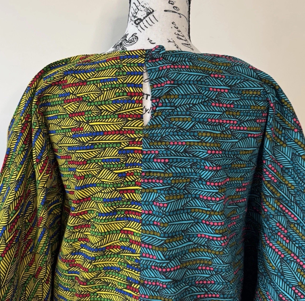 DEBO Couture Boho Poncho Kimono Wrap Colorblock Ruana One Size Artsy