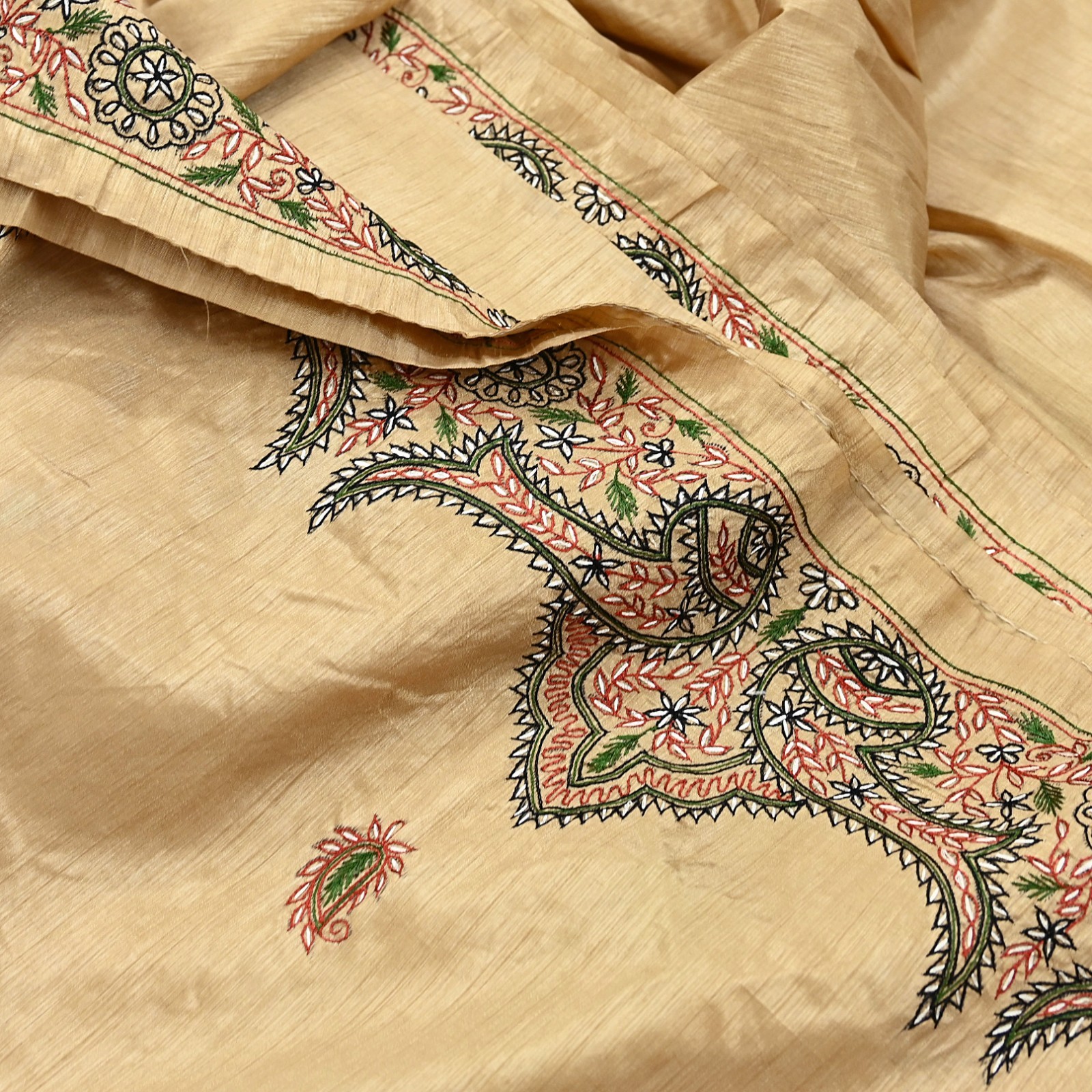 Indian Vintage Sari Beige Artificial Silk Hand Embroidered Sarees Craft Fabric 5