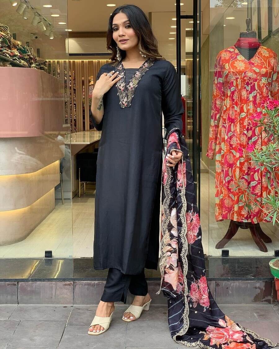 INDIAN CHANDERI SILK EMBROIDERY WORK TOP BOTTOM WITH PRINTED DUPATTA BLACK L