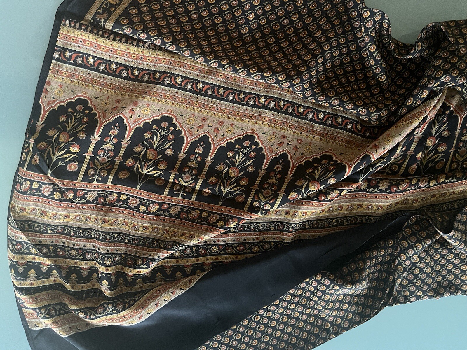 NWT 100% Silk Crepe Saree RITU KUMAR Style Black Red Floral Motif Diwali Pick 1