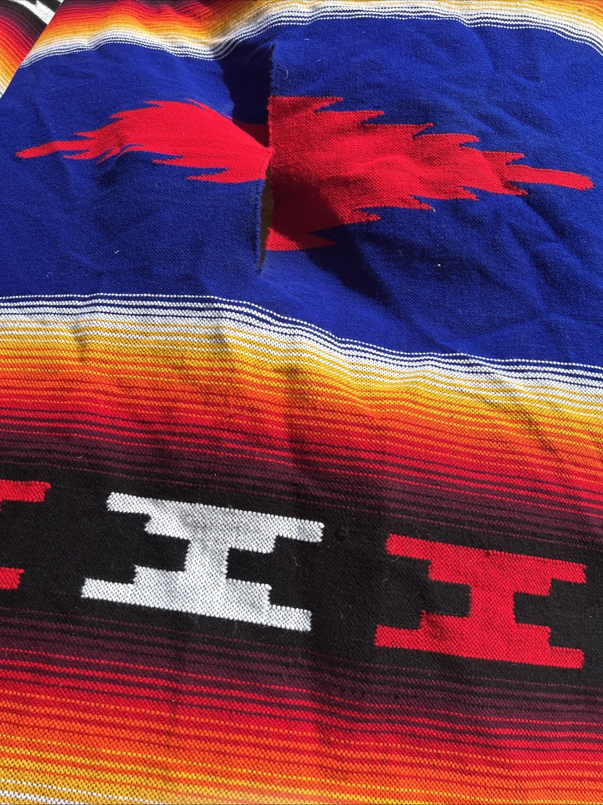 Vtg Mexican Poncho Acrylic Serape Saltillo Mexico 57×42