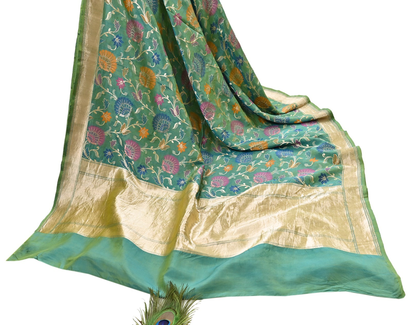 Indian Vintage Heavy Golden & Green Saree Pure Silk Hand Woven Kanjeevaram Saree