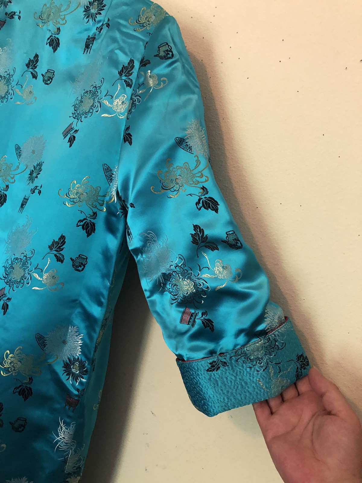 Vtg Peony Brand Chinese Kimono Size 38 Women’s S-M Reversible Blue Or Red FLAWED