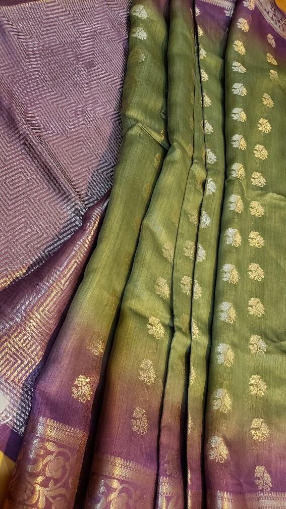 Tussar Silk Handloom Saree Floral Zari Work Brocade Pallu Unstitched Blouse