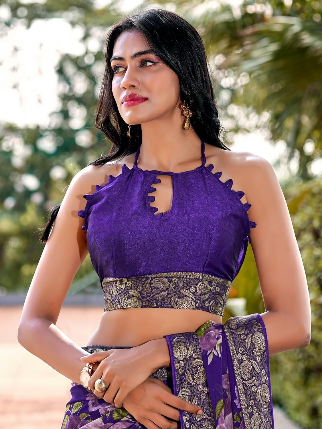 Women’s Floral Georgette Lace Border Saree With Unstitched Blouse Piece