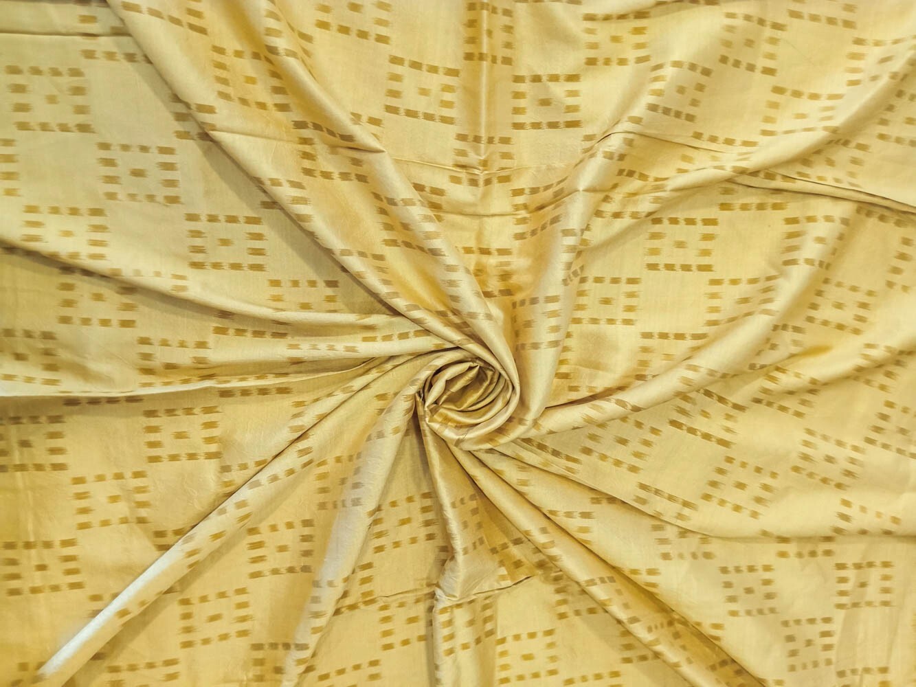 Moss Crepe Saree Indian Vintage Beige Ikat Printed Sari Craft Fabric MSS1066