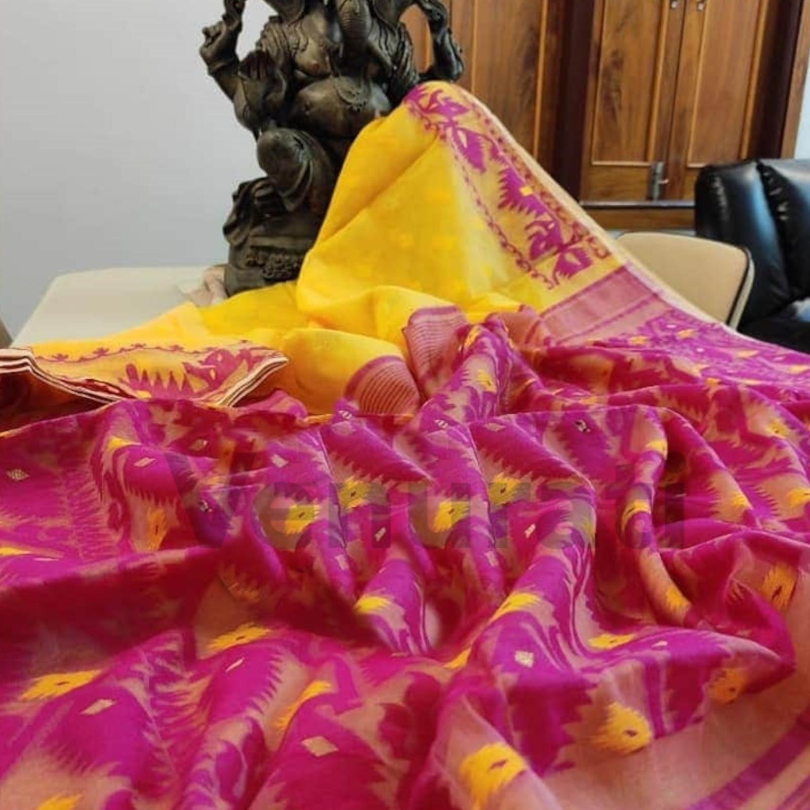Handwoven Designer Dhakai Jamdani Saree Soft Cotton Saree Pure Cotton Soft Sari