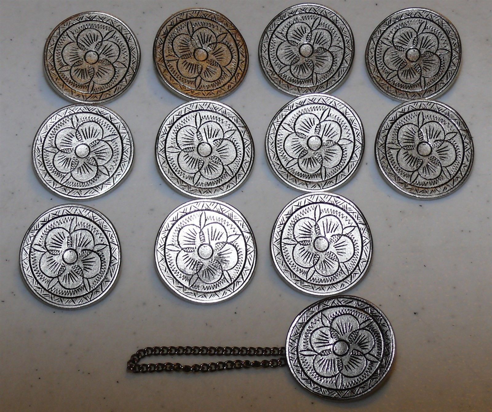 (12) 1 1/4″ Metal EDELWEISS BUTTONS Austria German For Dirndl Oktoberfest Dress