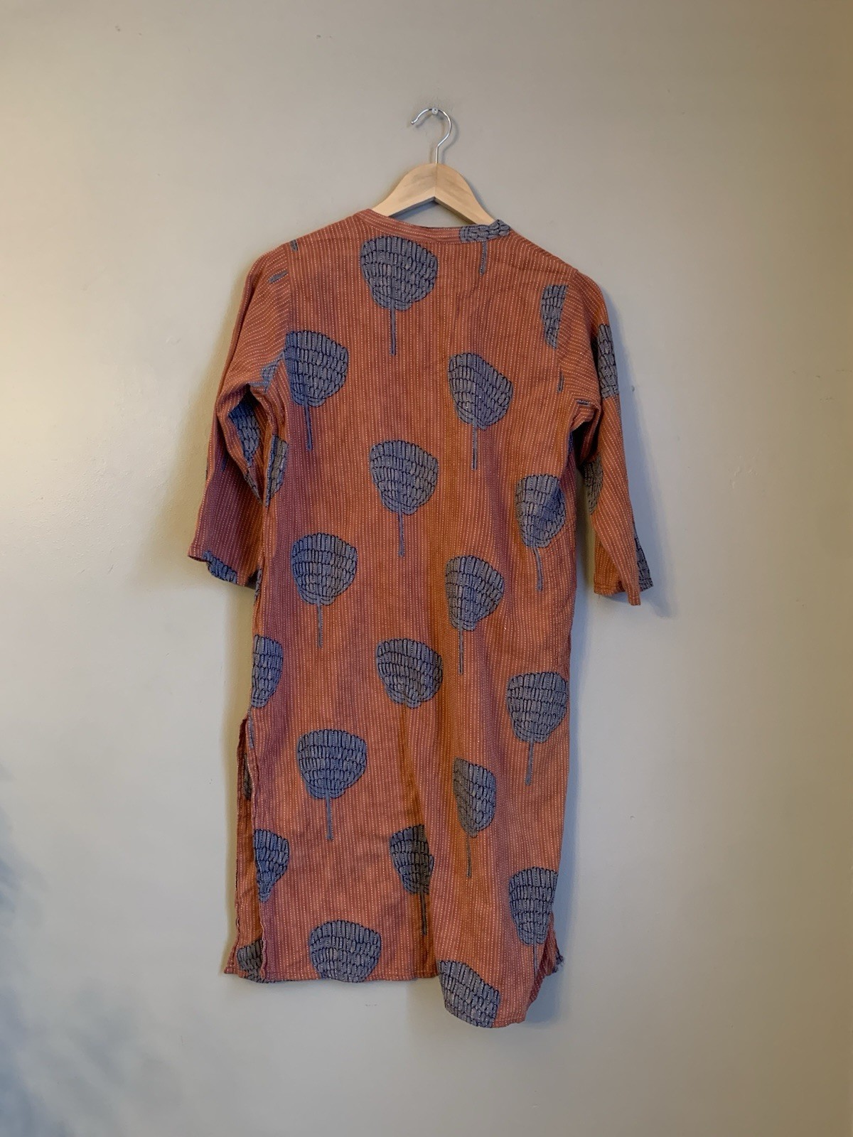 Utsa Tunic Dress Large Floral Artsy Art to Wear Button Front Kurta Laganlook