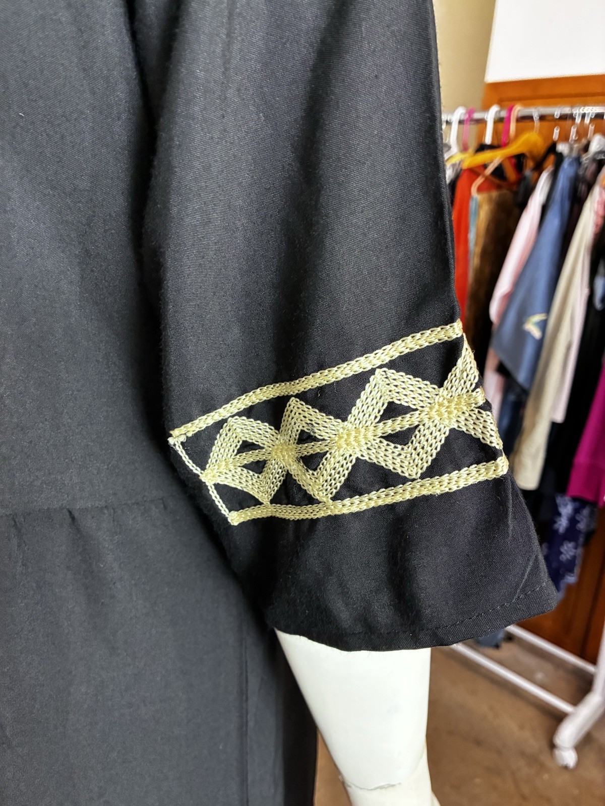Alkalil Palestinian Traditional Thobe W/Geometric Embroidery L Silk Blend