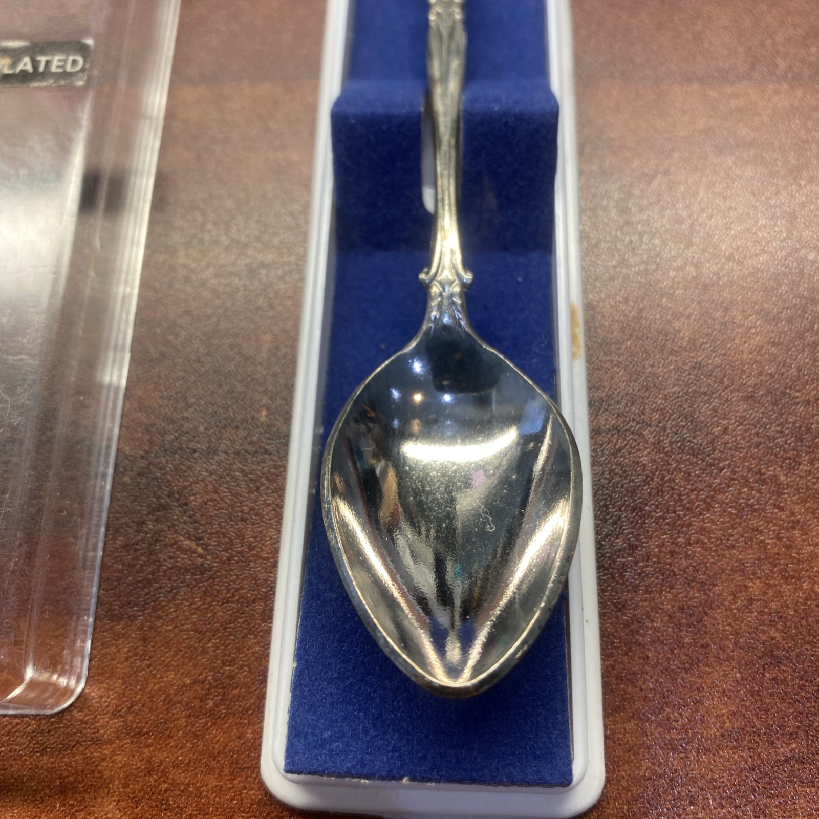 Man in Kilt w/ Bagpipes Vtg Souvenir Collector Spoon 4.5″ Silver Plated