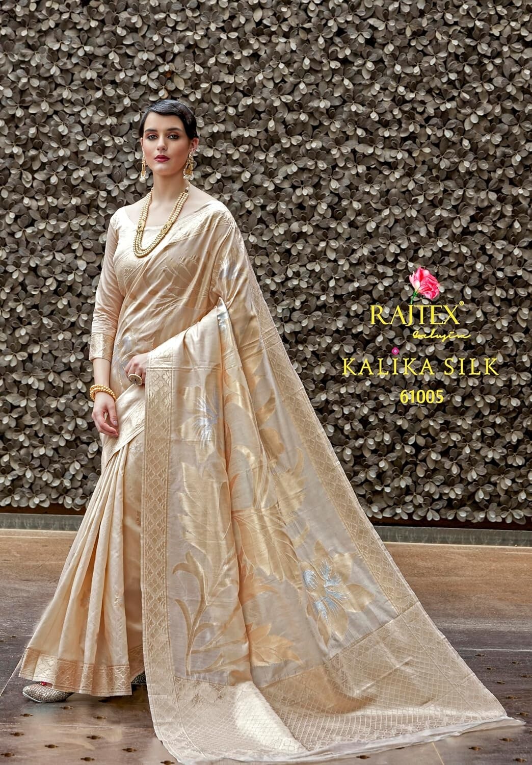 Women’s Cotton Silk Botanical Woven Design Saree With Unstitched Blouse Piece