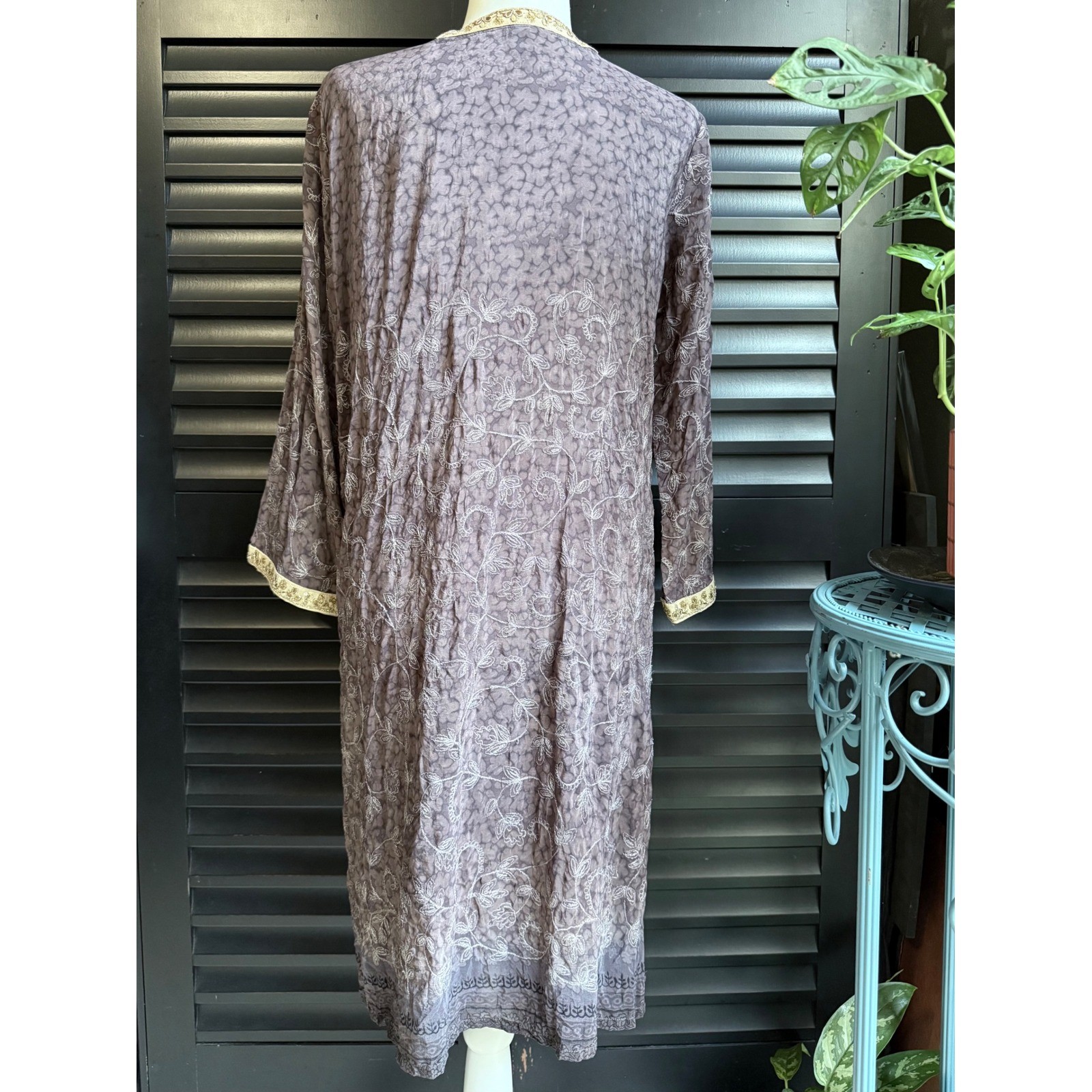 100% Silk Robe India Duster Kimono Neutral Mocha Taupe Large Pockets Embroidered