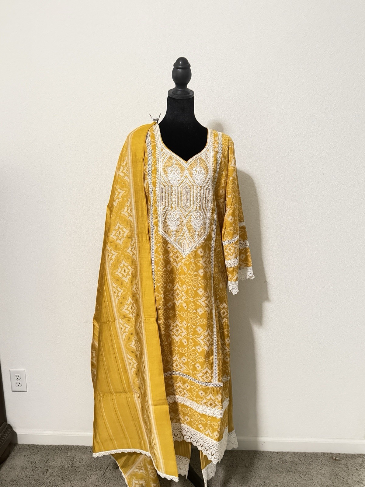 Women Yellow Cotton Embroidered Kurta/Kurti with Matching Dupatta One Size