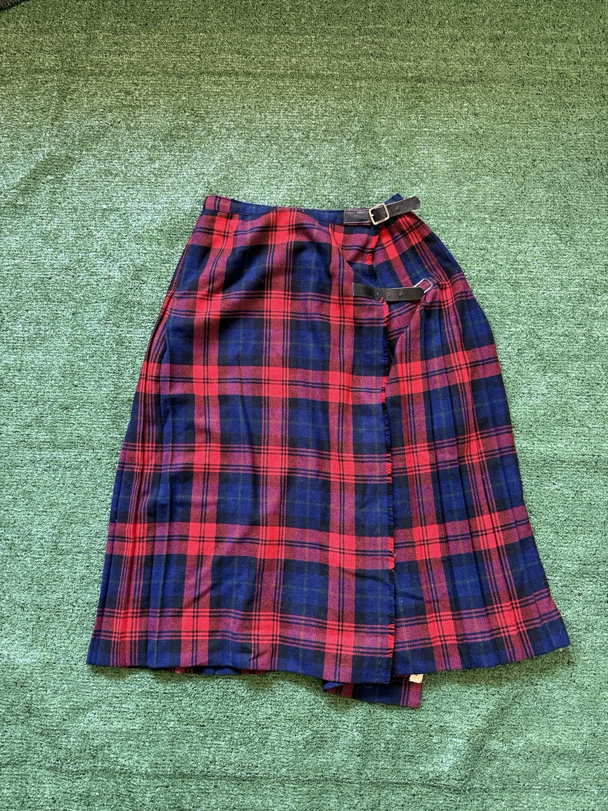 Estridge Of London Kilt/Skirt 100% Wool Plaid Adjustable Vintage Rare
