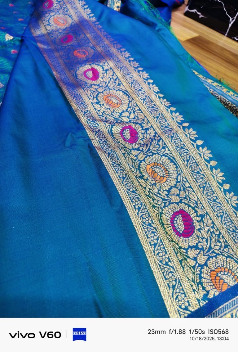 Minakari katan silk saree with blouse piece, Dual tone with self work