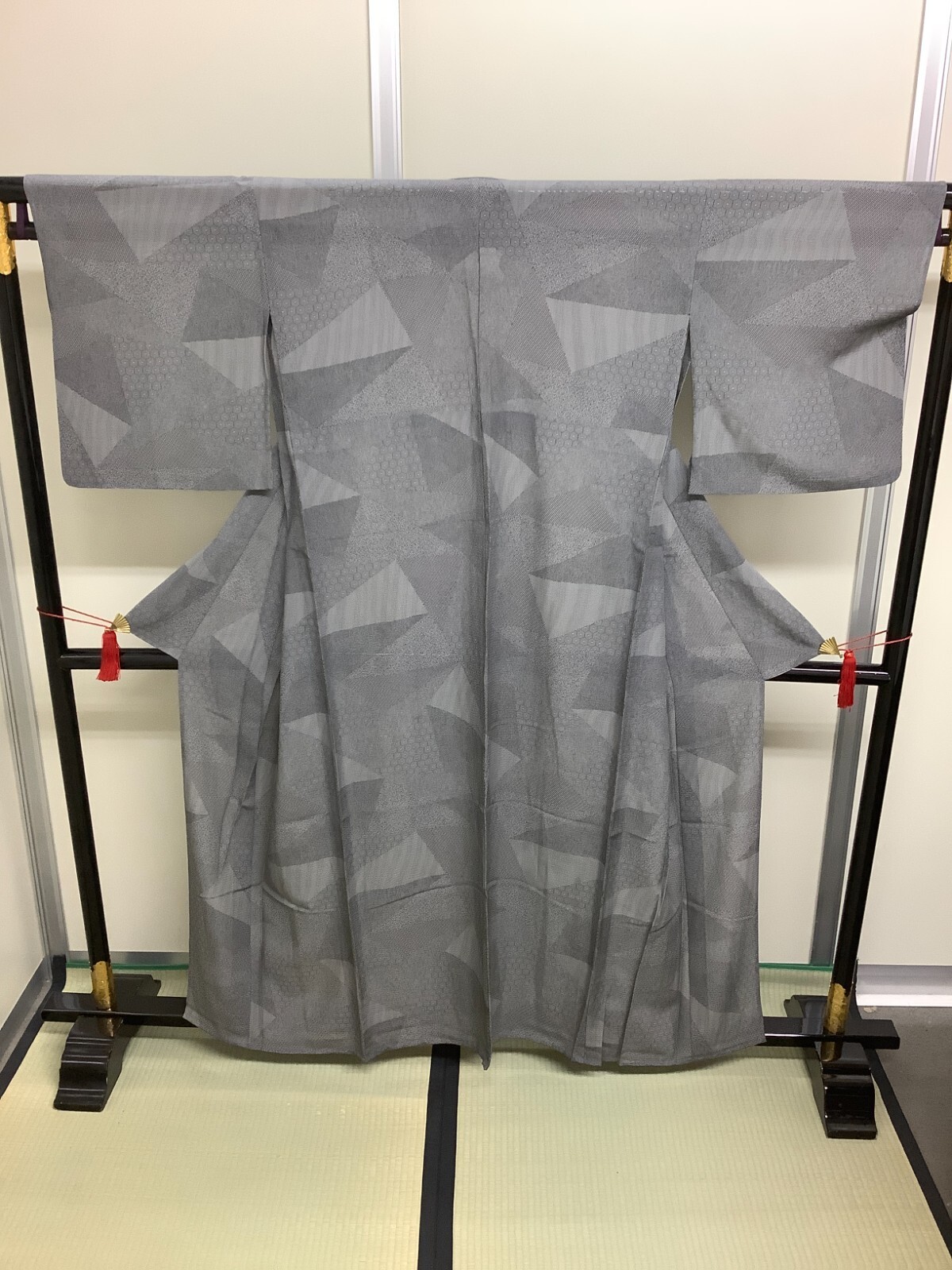 Japanese Vintage Kimono silk black gray pattern tradition Height 63.38inch