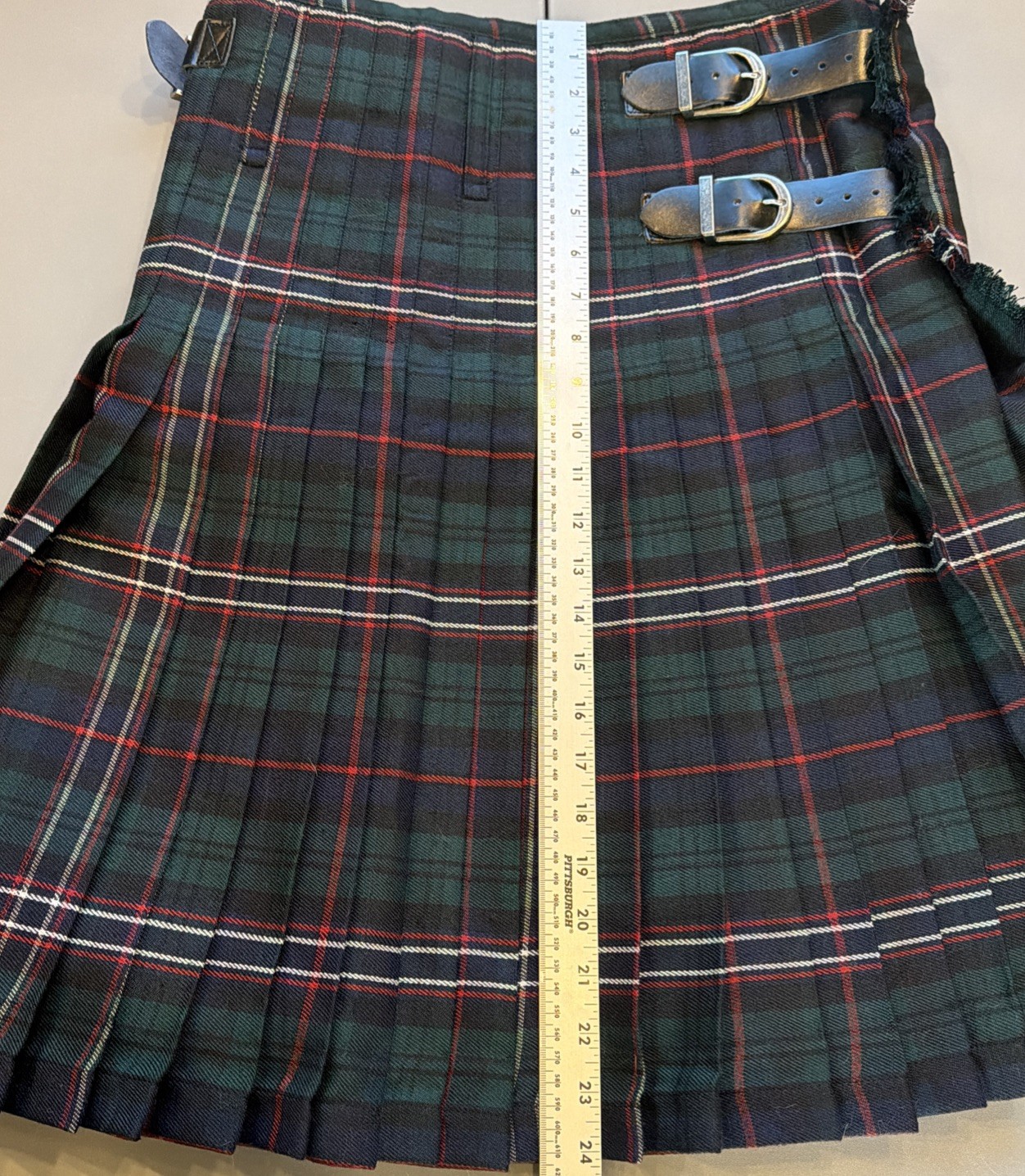 Scottish Highland Redstone Scottish National Tartan Kilt Men Size 30-32