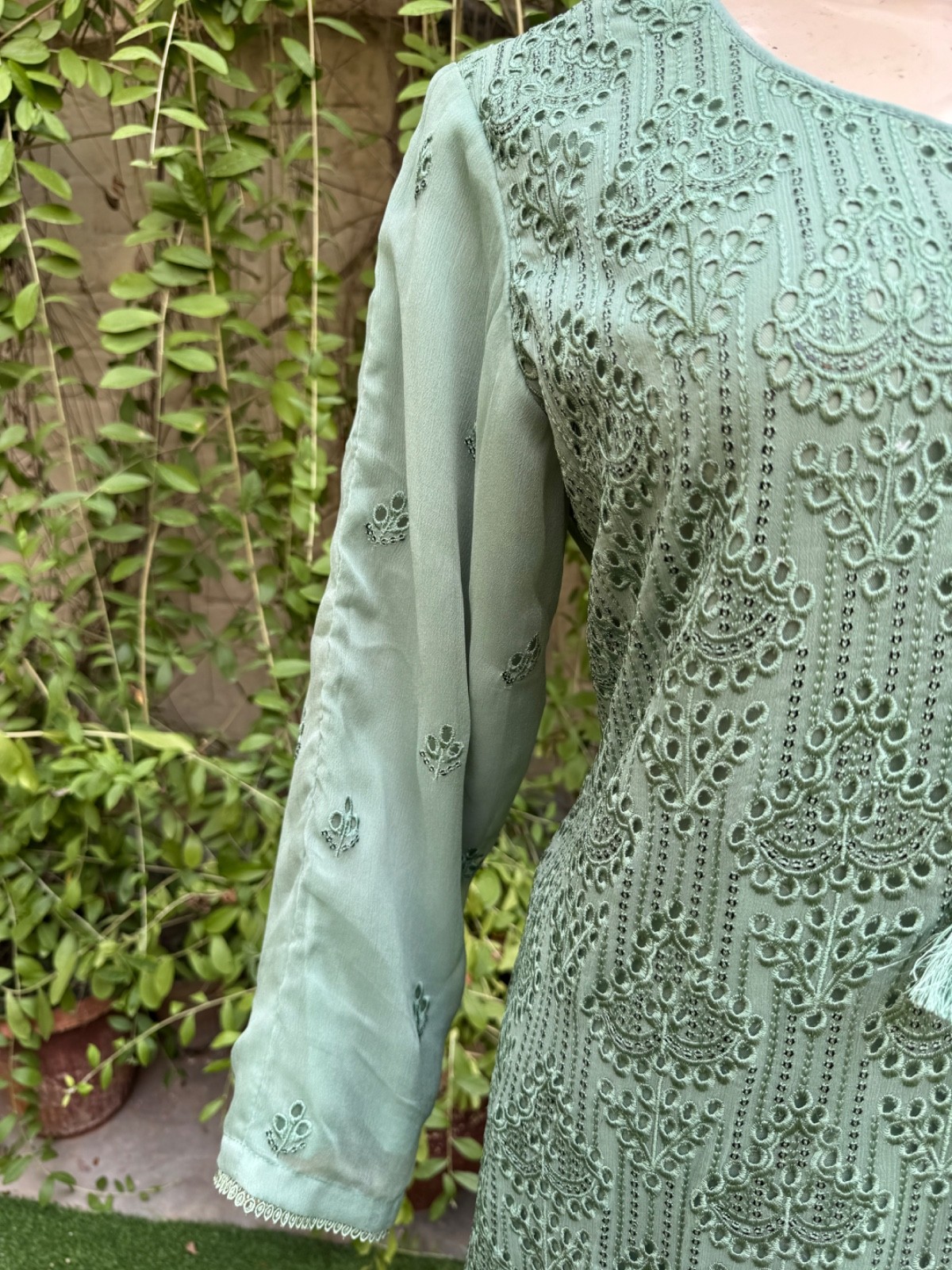 Pakistani Sage Green 3 Pcs Fancy Chiffon Dress with thread embroidery ,L