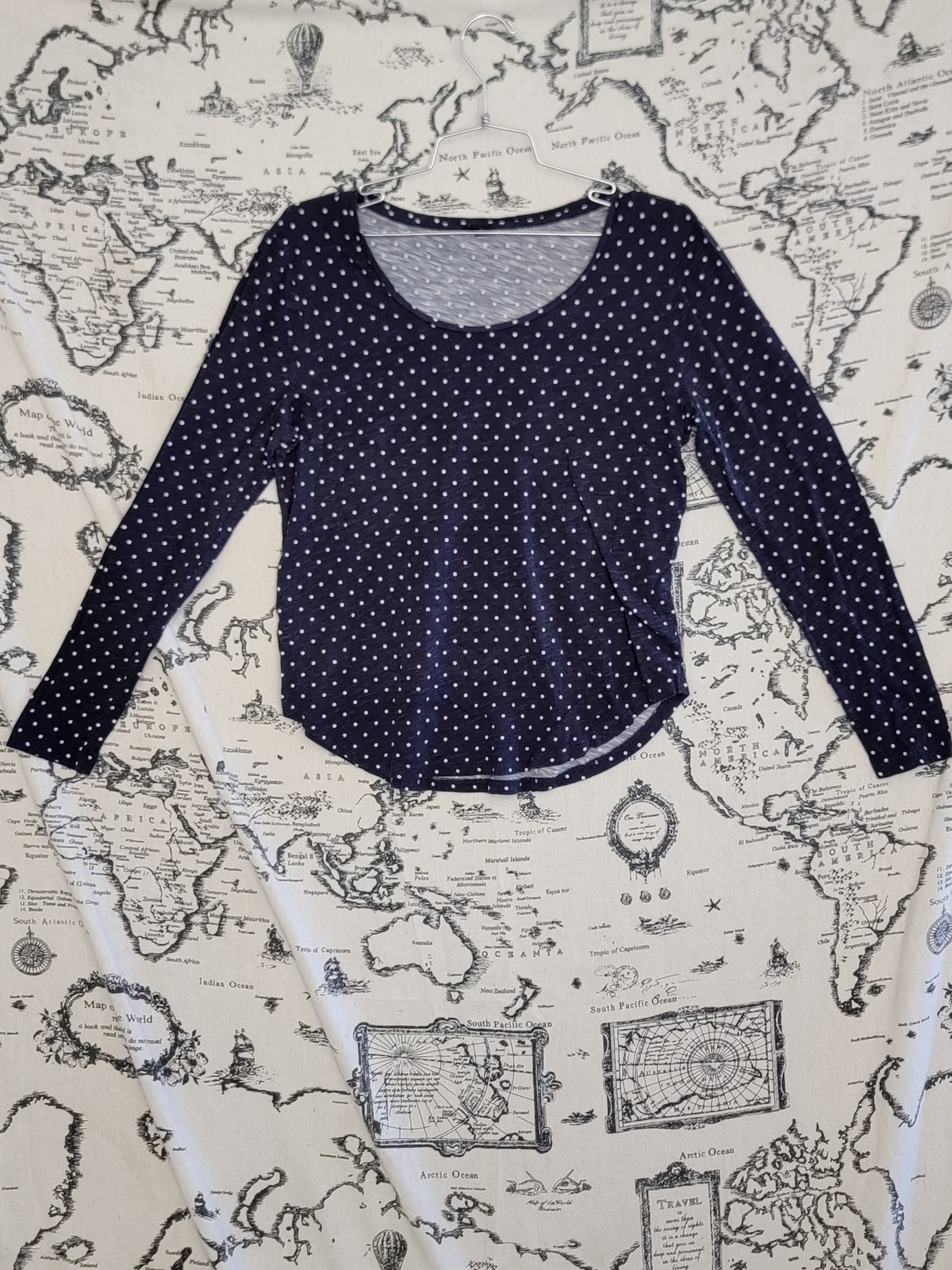 Ann Taylor Women’s Navy Polka Dot Long Sleeve Top Size M
