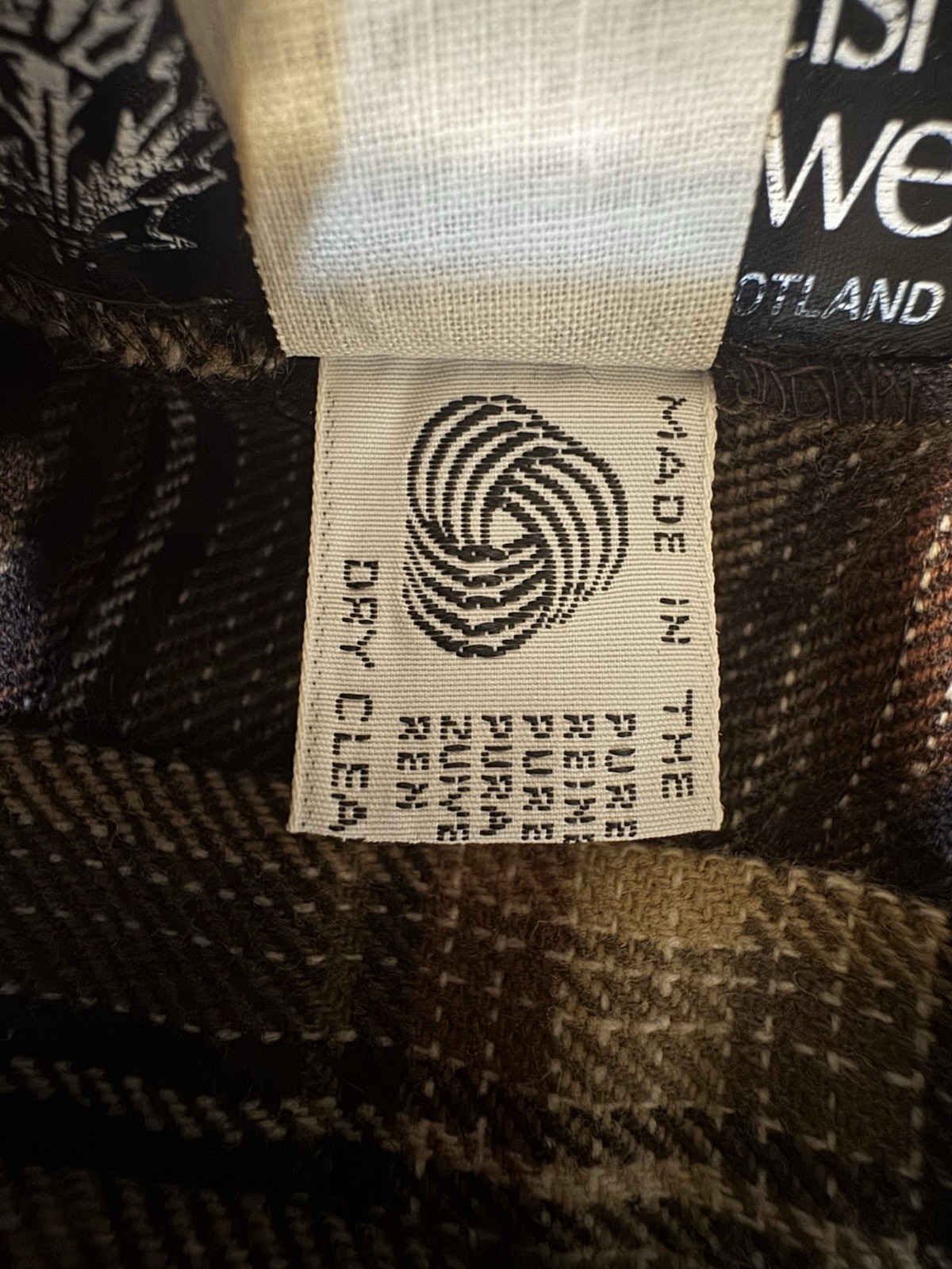 Vintage Scottish Plaid Wool Kilt Skirt Pleated Preppy Dark Academia Cottagecore