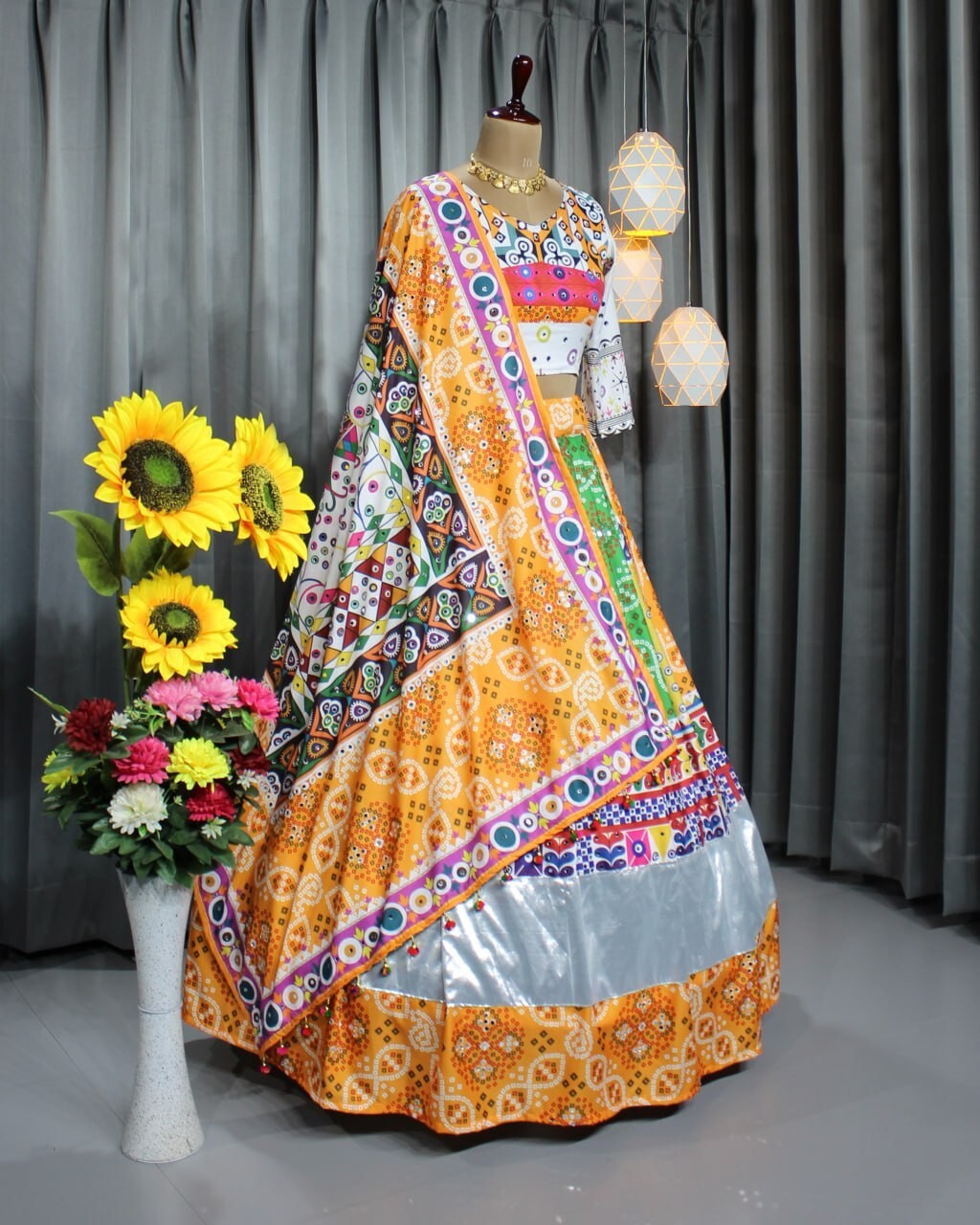 Chaniya Choli For Garba, Garba lehenga women, Navratri Dress By Aadat Export