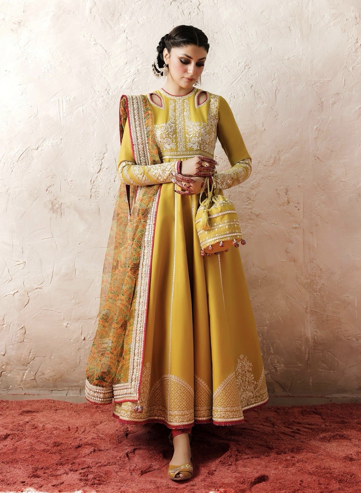 Hussain Rehar Pakistani 3 Piece Suit