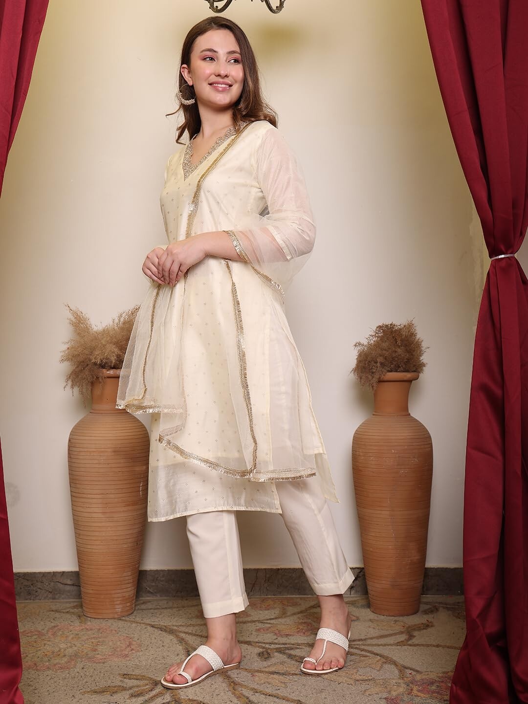 Women’s Solid Embroidred Chanderi Kurta, Pant and Dupatta Set