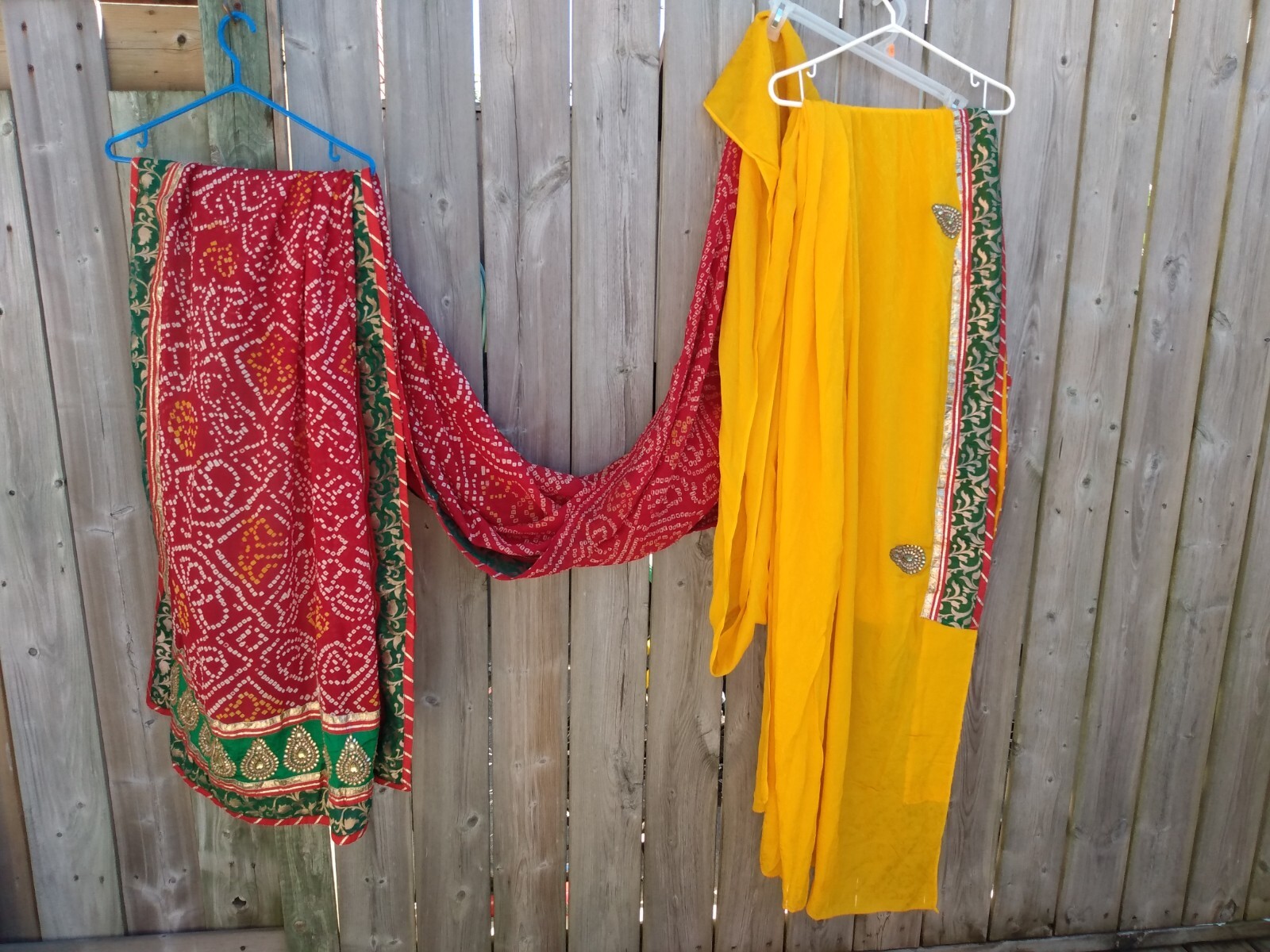 Sari Saree Red Yellow Green Gold Sequins Size Over 5 Yards